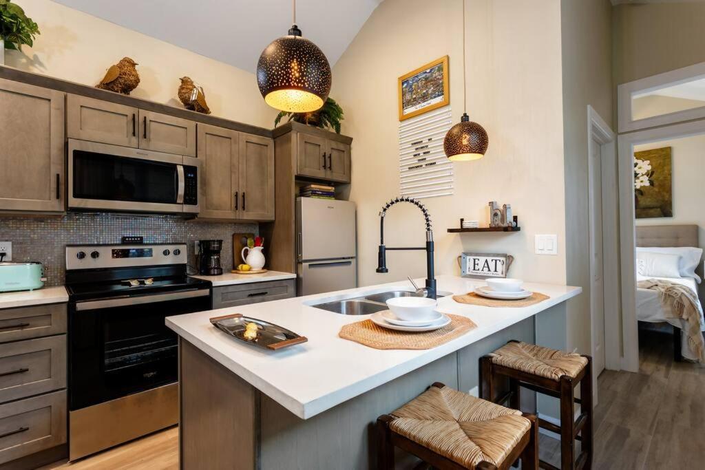 Downtown Tiny Life - Experience Tiny Living! Villa Orlando Exterior photo